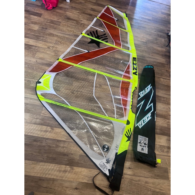 23/24 Ezzy Zeta Demo 4.7