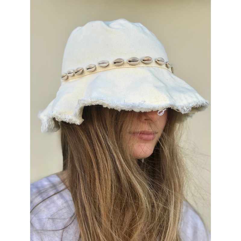 Carla Bucket Hat