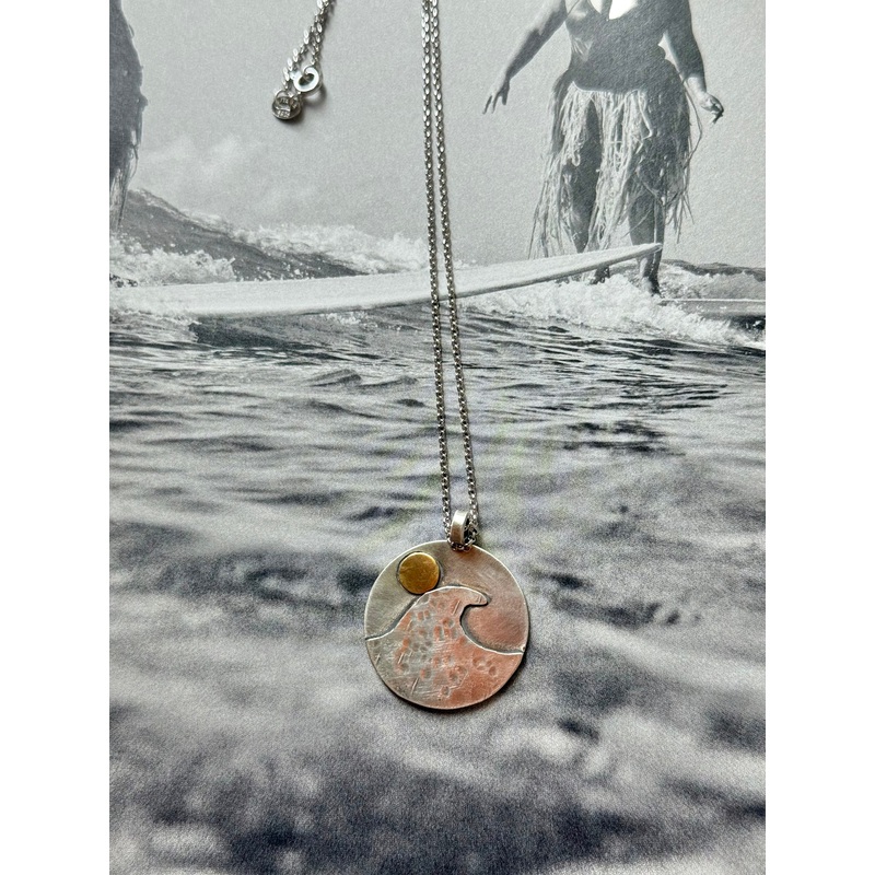 Waves Lover Necklace