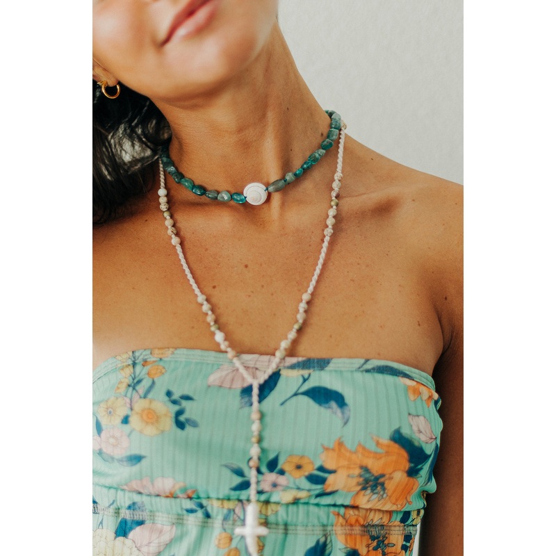 Malibu Chocker