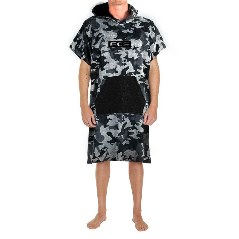 FCS Junior Poncho Changing Towel  - Grey Camo/Black