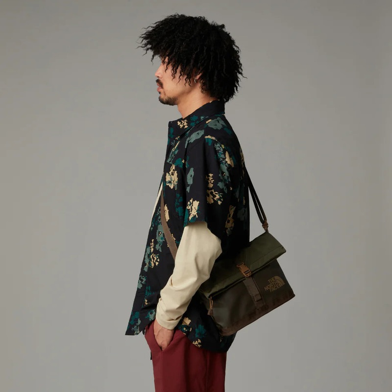 THE NORTH FACE - BASE CAMP SHOULDER BAG