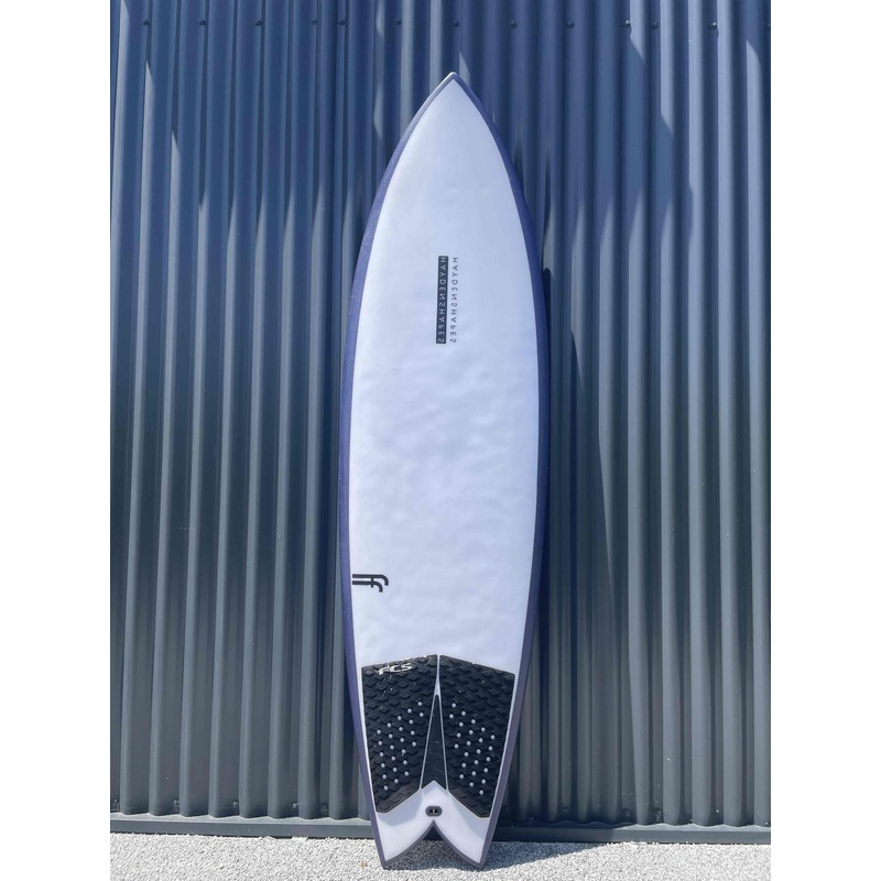 HK TWIN 6'4" x 21" X  3" - 43.52L, 2x  FCS 2 Fin Boxes, EPS [Semi New] - ID:1010134