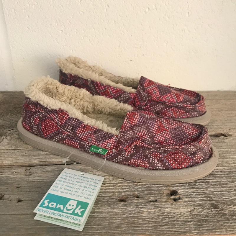 Womens Sanuks I CAN'T QUILT YOU pink textile - fuzz shoes