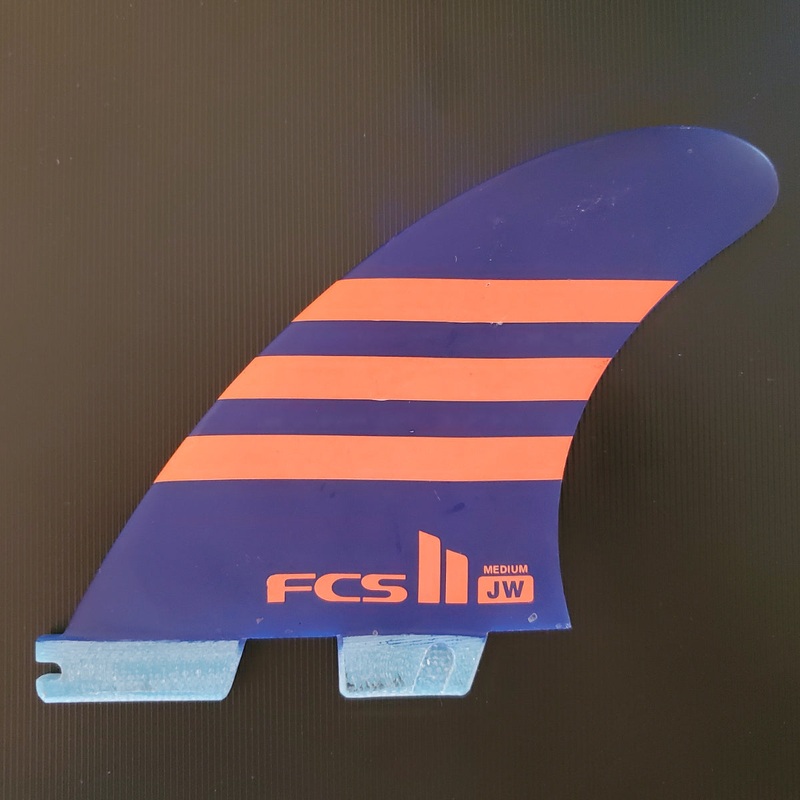 FCS II THRUSTER REPLACEMENT Centre fin - Julian Wilson Medium - one off fin*