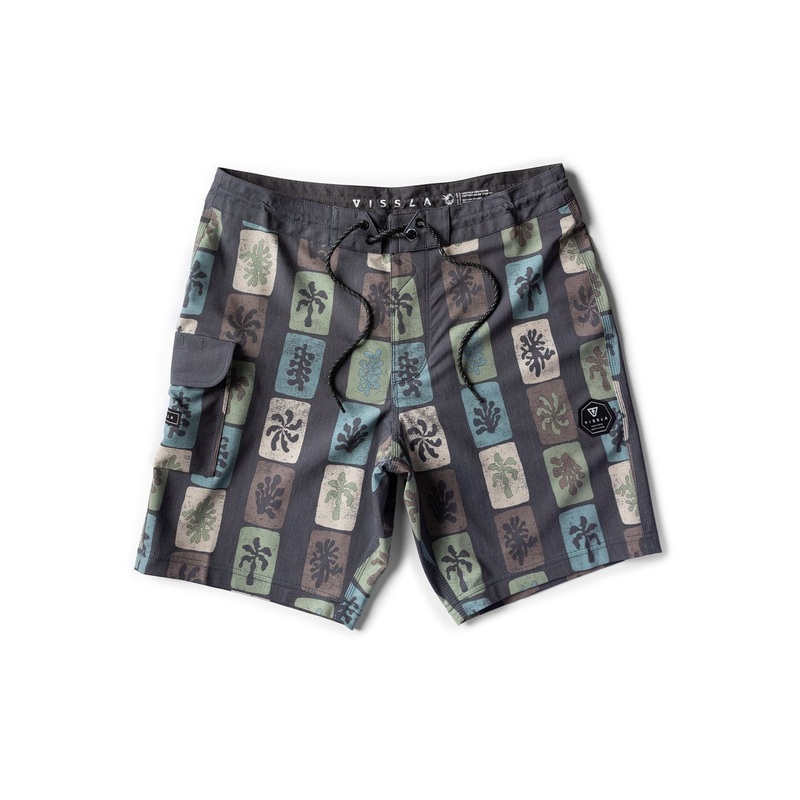 Tropic Tiles 18.5" Boardshort