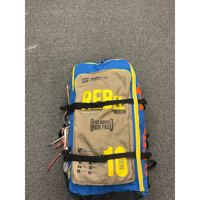 Used 10M Rebel 2013 W/ 5 Line Bar